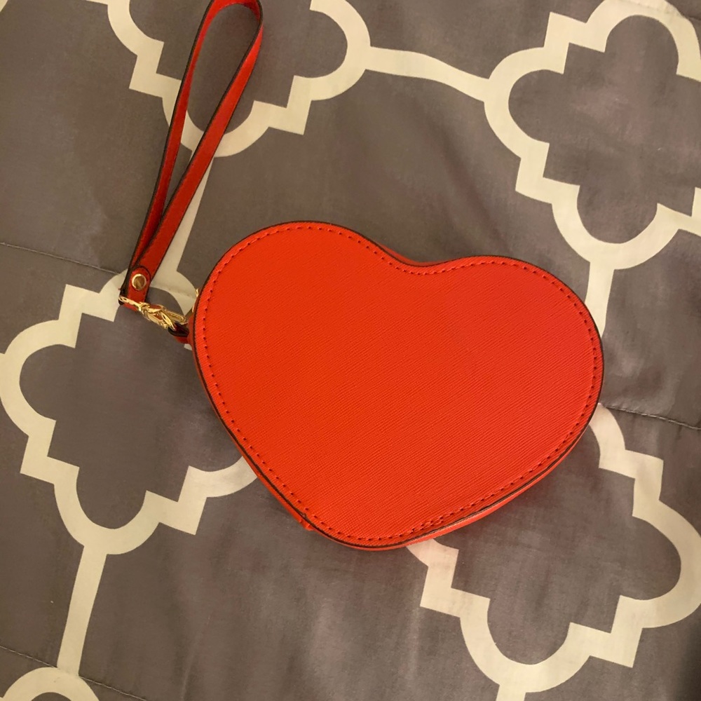 Heart handbag